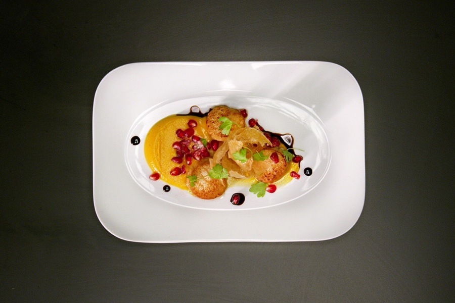 Celebrity Cruises Cosmopolitan Restaurant 2.jpg